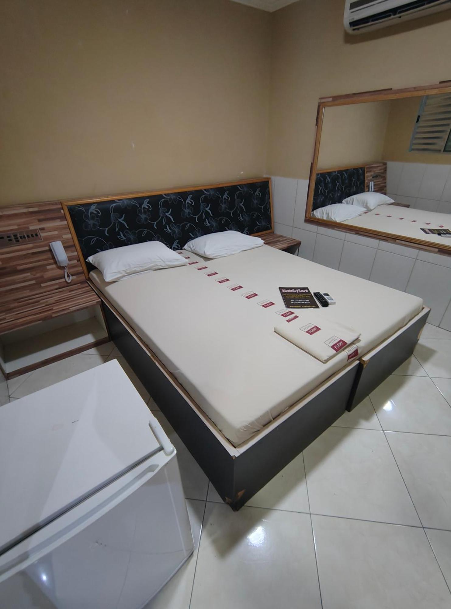 Hotel Flert Santana Сао Паоло Екстериор снимка